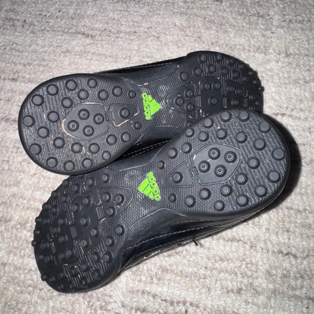 Excellent Condition Kids Adidas Goletto VI TF (Turf) Soccer Shoe Size 11 - Picture 4 of 5